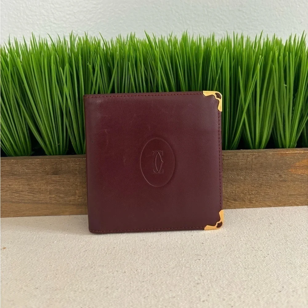 Cartier Vintage Burgandy Lambskin Leather Compact Wallet